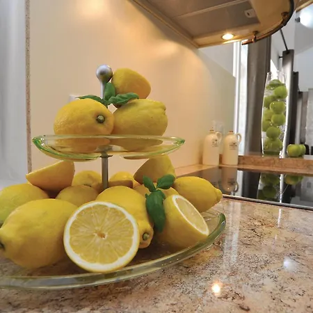 Stunning In With Kitchen *