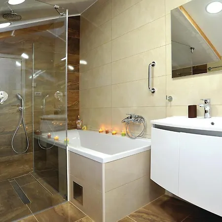 Stunning Home In Sibenik With Kitchen Holiday home Sibenik