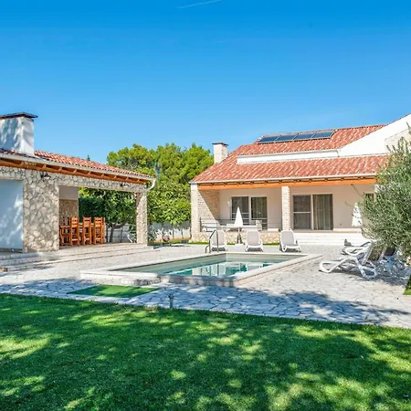 Holiday home Stunning Home In Sibenik With Kitchen Sibenik